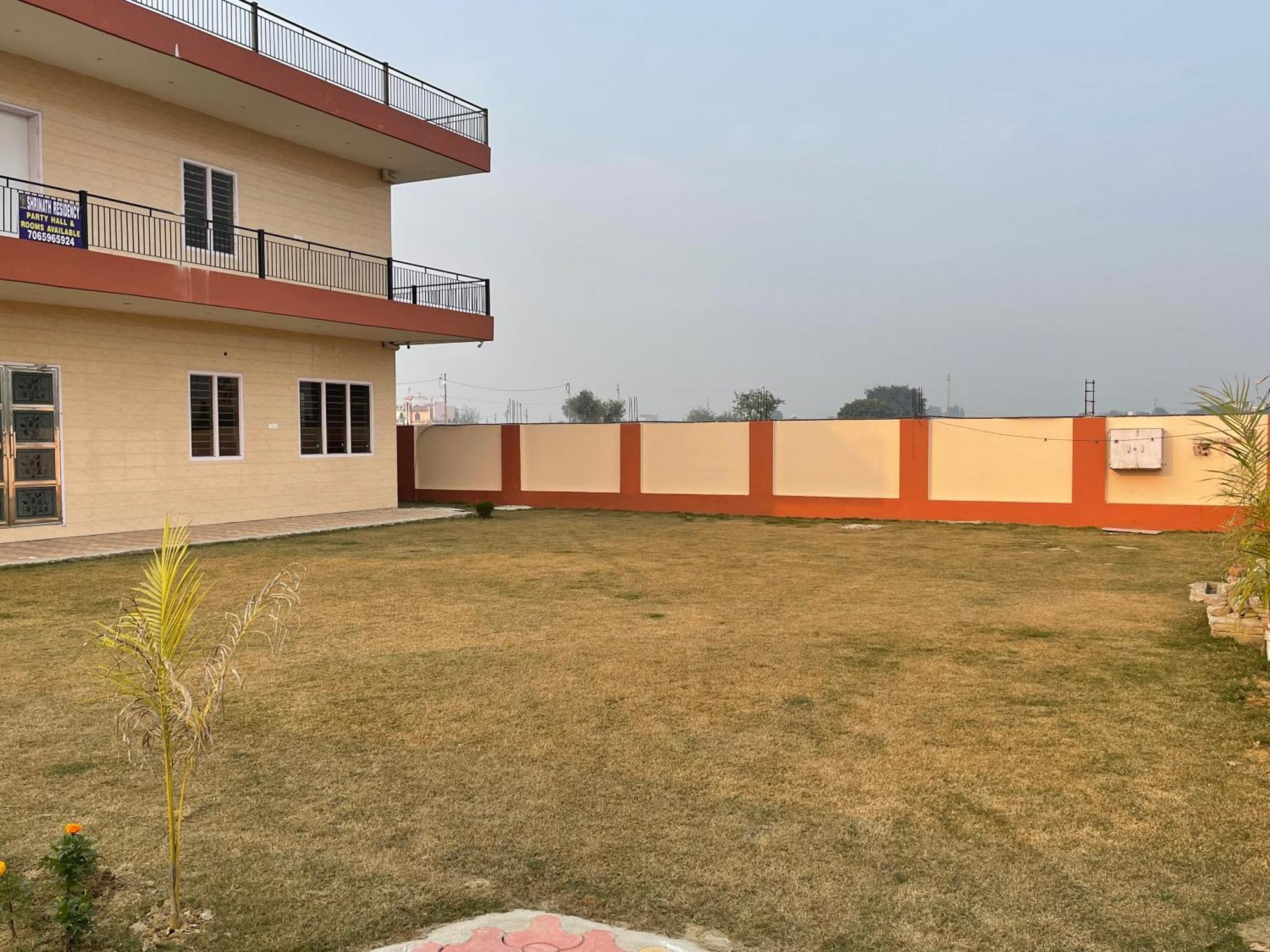 Shrinath Residency Hotell Greater Noida Eksteriør bilde